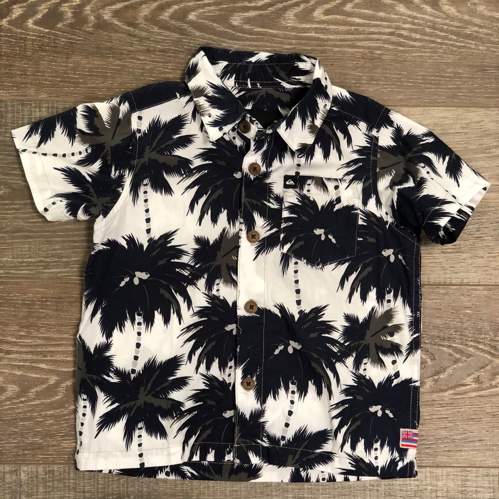 Quiksilver button down aloha shirt